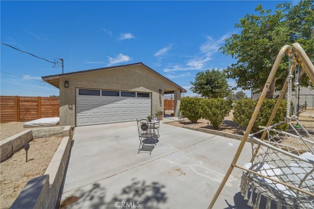 23560 Tussing Ranch, Apple Valley, CA 92308