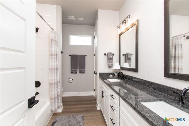 3073 Bella Vita Drive, Nolanville, TX 76559