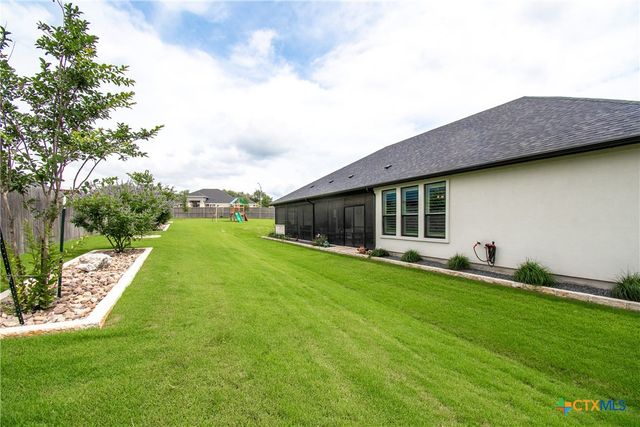 3073 Bella Vita Drive, Nolanville, TX 76559