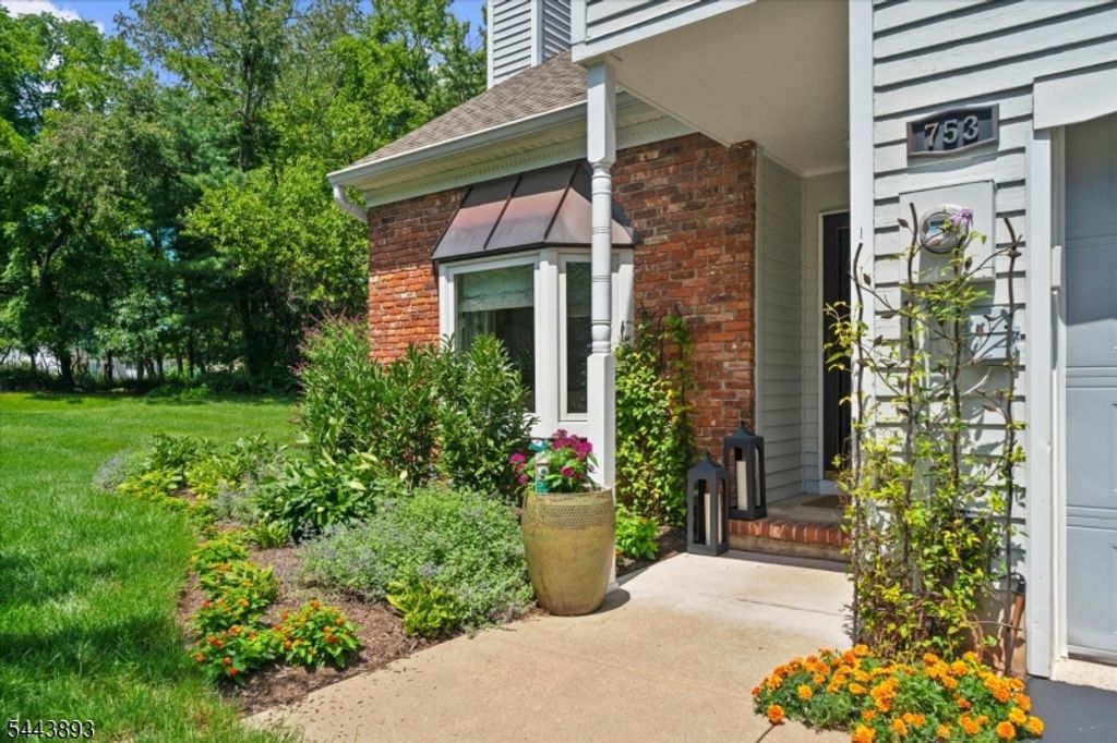 753 Vanessa Ln, Branchburg Twp., NJ 08853 — photo 3