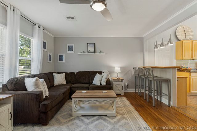 4911 S Cincinnati Avenue, Tulsa, OK 74105