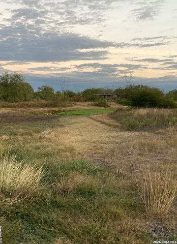 0 County Road 117, Floresville, TX 78114