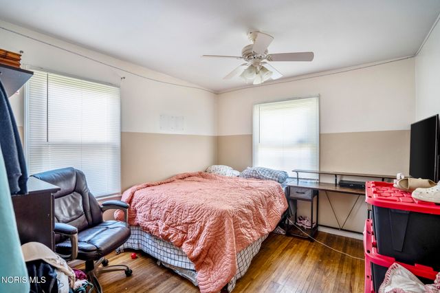 4429 Packard Road, Toledo, OH 43612