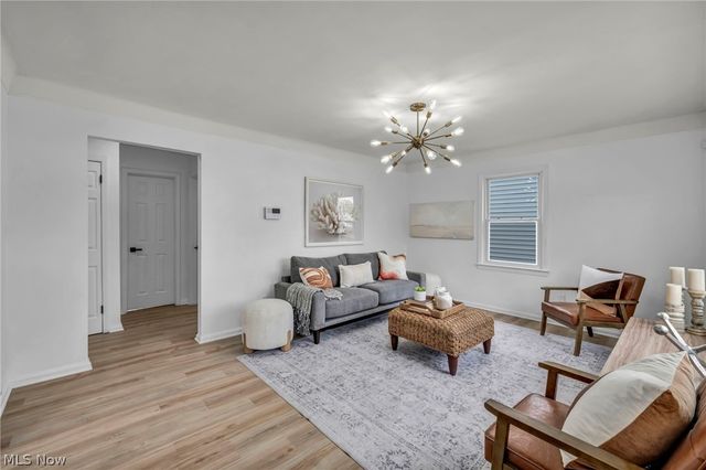 16306 Clearview Avenue, Cleveland, OH 44128