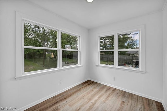 16306 Clearview Avenue, Cleveland, OH 44128