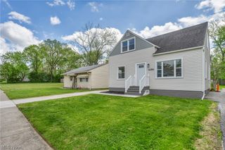 16306 Clearview Avenue, Cleveland, OH 44128