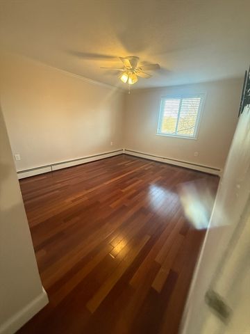 52 Purchase C4, Danvers, MA 01923