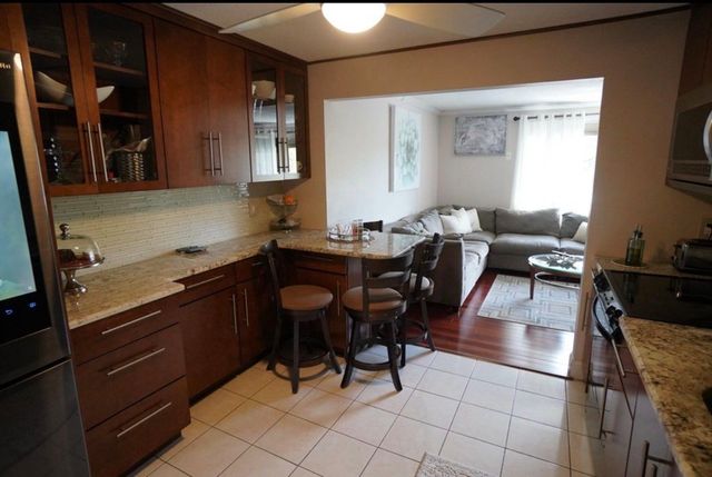 52 Purchase C4, Danvers, MA 01923