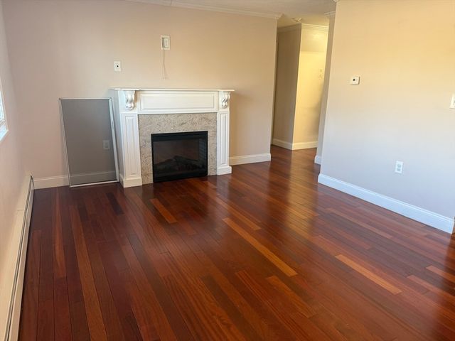 52 Purchase C4, Danvers, MA 01923