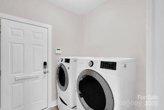 3036 Ed Reid Street, Charlotte, NC 28216