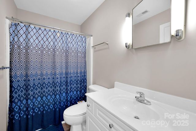 3036 Ed Reid Street, Charlotte, NC 28216