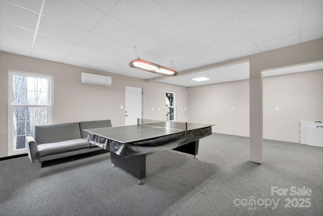 3036 Ed Reid Street, Charlotte, NC 28216