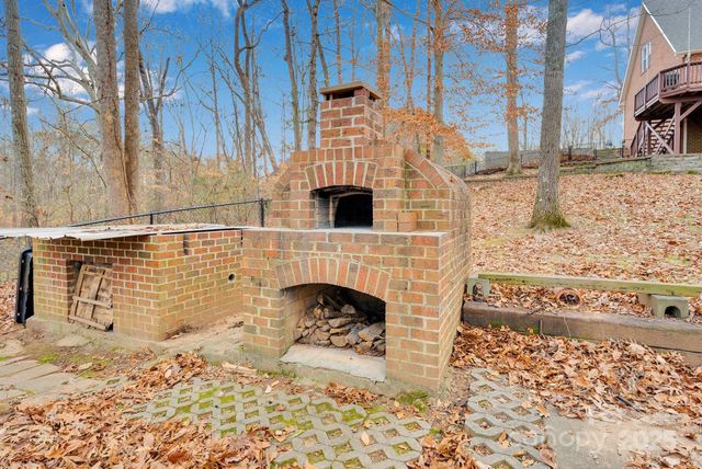 3036 Ed Reid Street, Charlotte, NC 28216