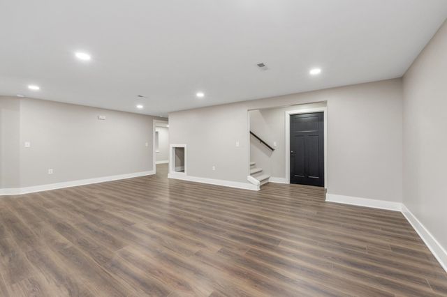 443 E Karla, Haysville, KS 67060
