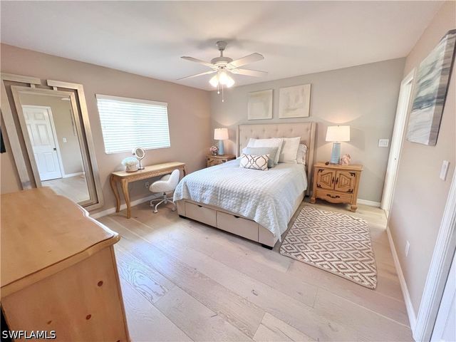 137 SE 17th TER, Cape Coral, FL 33990