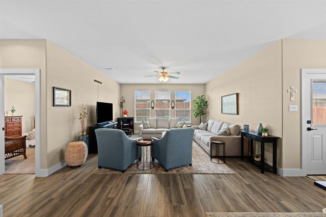 1216 Larkspur Lane, Cleburne, TX 76033