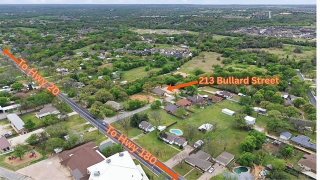 213 E Bullard Street, Weatherford, TX 76086