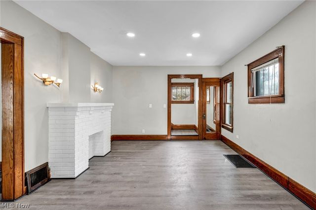 920 9th Street NE, Massillon, OH 44646