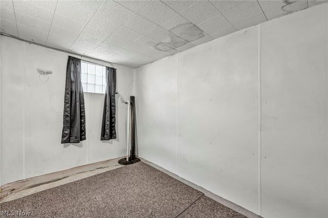 920 9th Street NE, Massillon, OH 44646