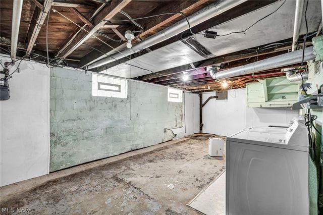 920 9th Street NE, Massillon, OH 44646