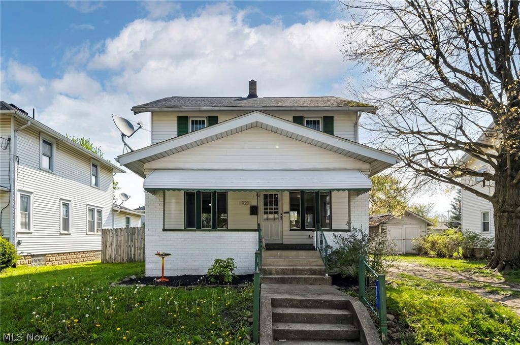 920 9th Street NE, Massillon, OH 44646