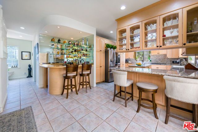 3827 Berry Drive, Studio City (los Angeles), CA 91604