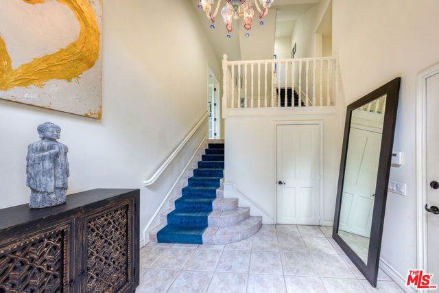 3827 Berry Drive, Studio City (los Angeles), CA 91604