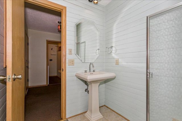 115 N Westfield St, Wichita, KS 67212