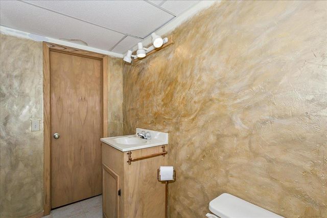 115 N Westfield St, Wichita, KS 67212