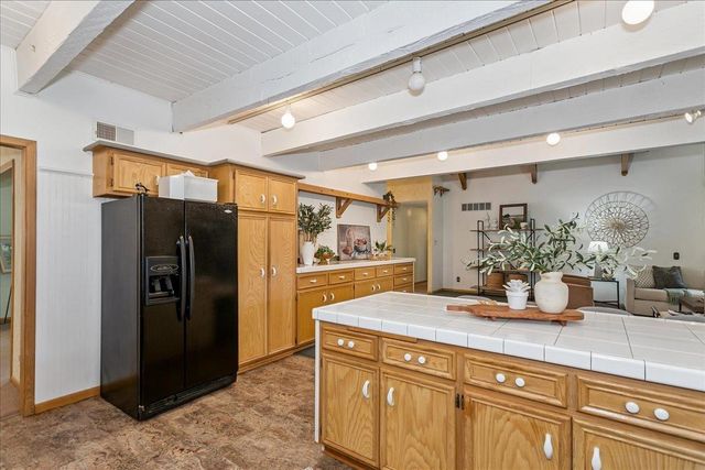 115 N Westfield St, Wichita, KS 67212