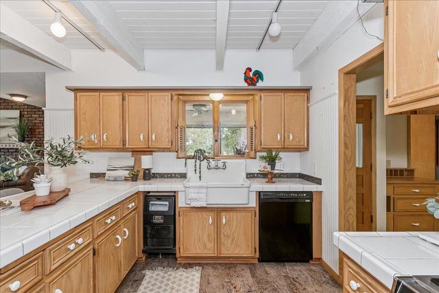 115 N Westfield St, Wichita, KS 67212