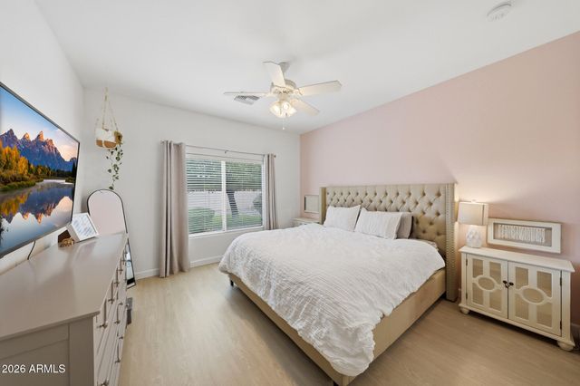 3623 E CROCUS Drive, Phoenix, AZ 85032