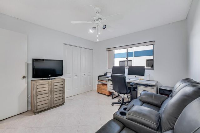 15301 Pembridge Avenue 49, Delray Beach, FL 33484