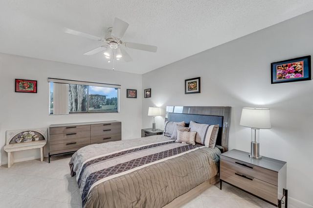 15301 Pembridge Avenue 49, Delray Beach, FL 33484