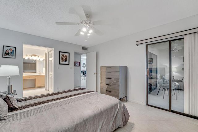 15301 Pembridge Avenue 49, Delray Beach, FL 33484