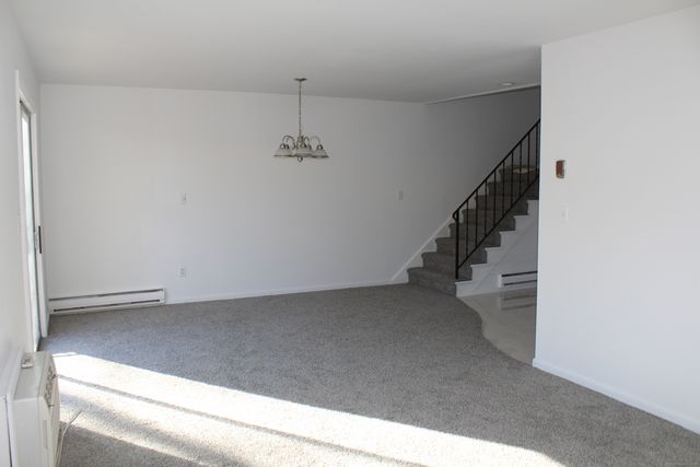 39 Woodway Road APT C7, Stamford, CT 06907