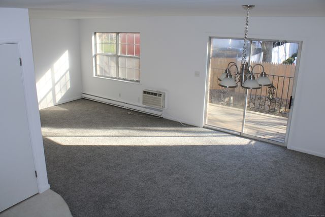 39 Woodway Road APT C7, Stamford, CT 06907