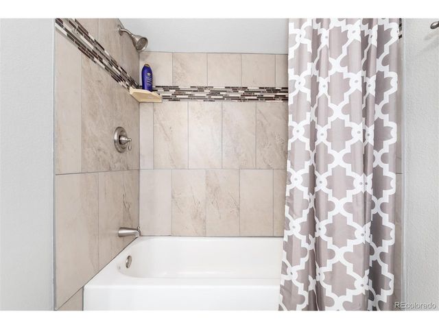 7564 S Xenia Ct, Centennial, CO 80112