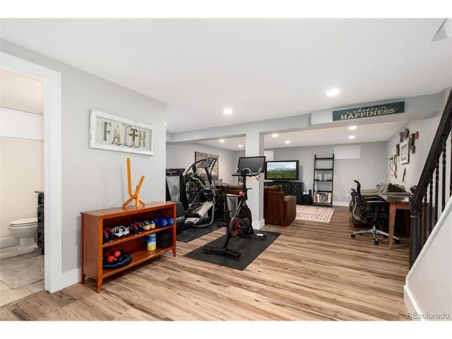 7564 S Xenia Ct, Centennial, CO 80112