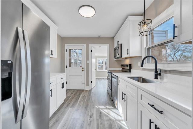 3452 Courtland RD, Roanoke, VA 24012