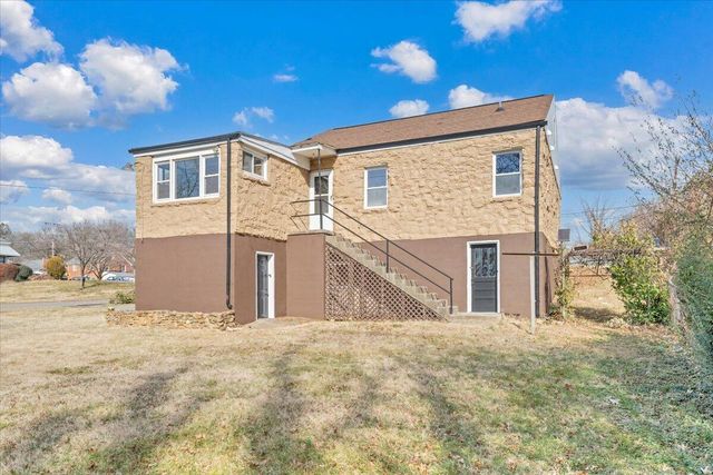 3452 Courtland RD, Roanoke, VA 24012