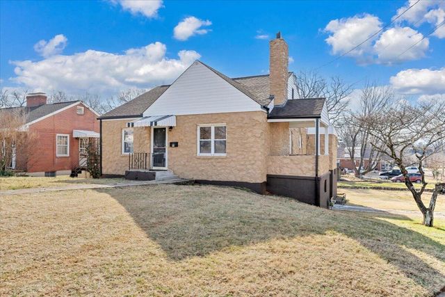 3452 Courtland RD, Roanoke, VA 24012