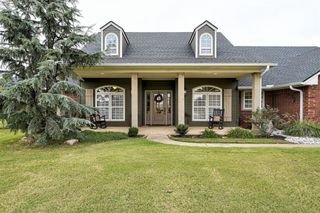 5321 Castle Ridge Drive, Mustang, OK 73064