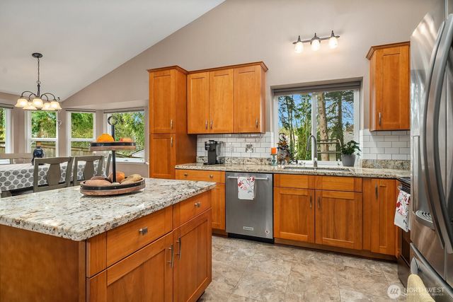 17649 152nd Place SE, Renton, WA 98058