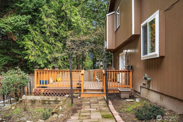 17649 152nd Place SE, Renton, WA 98058