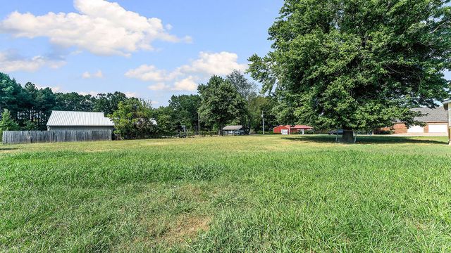 381 Little Flock Drive, Rogers, AR 72756