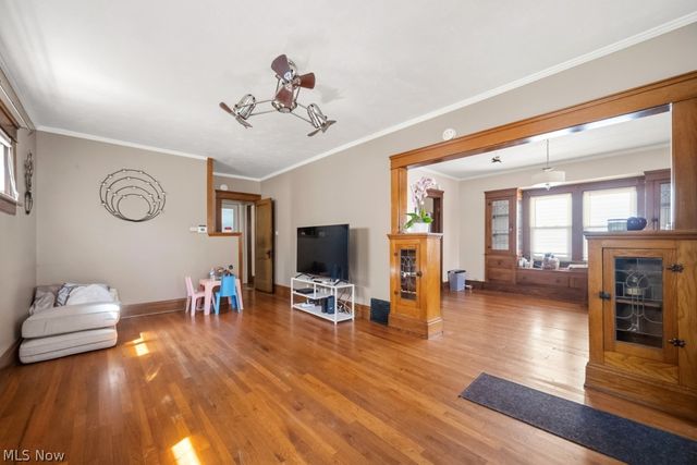 2510 Montclair Avenue, Cleveland, OH 44109