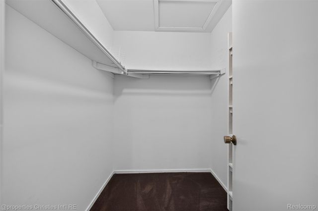 29433 W Chanticleer Drive 73, Southfield, MI 48034