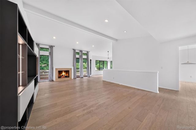 29433 W Chanticleer Drive 73, Southfield, MI 48034