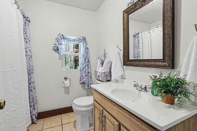 84 Royal Court, Howard, OH 43028